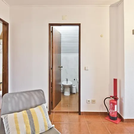 Bmyguest - Caparica Beach * تشارنكه