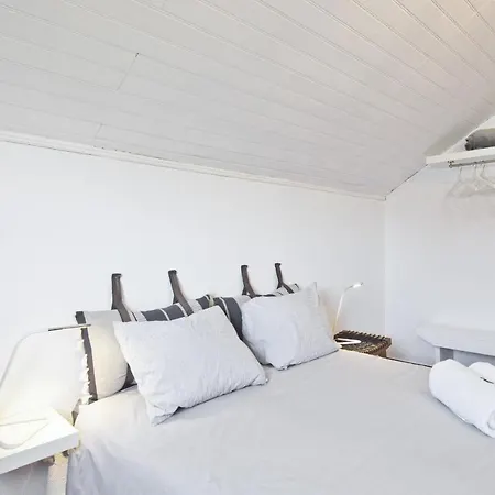 Bmyguest - Caparica Beach تشارنكه