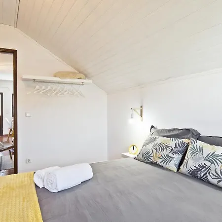 Bmyguest - Caparica Beach * تشارنكه